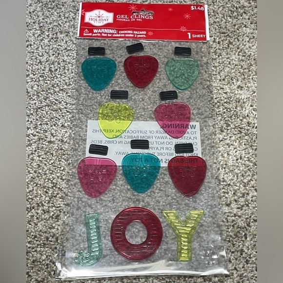 NEW HOLIDAY TIME Christmas Gel Clings (3 Pack of Assorted Designs) - Picture 3 of 6